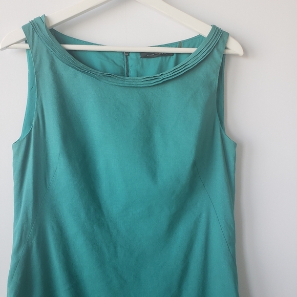 Elie Tahari womens dress size 6 teal sleeveless ruffle neck shift - Picture 3 of 6
